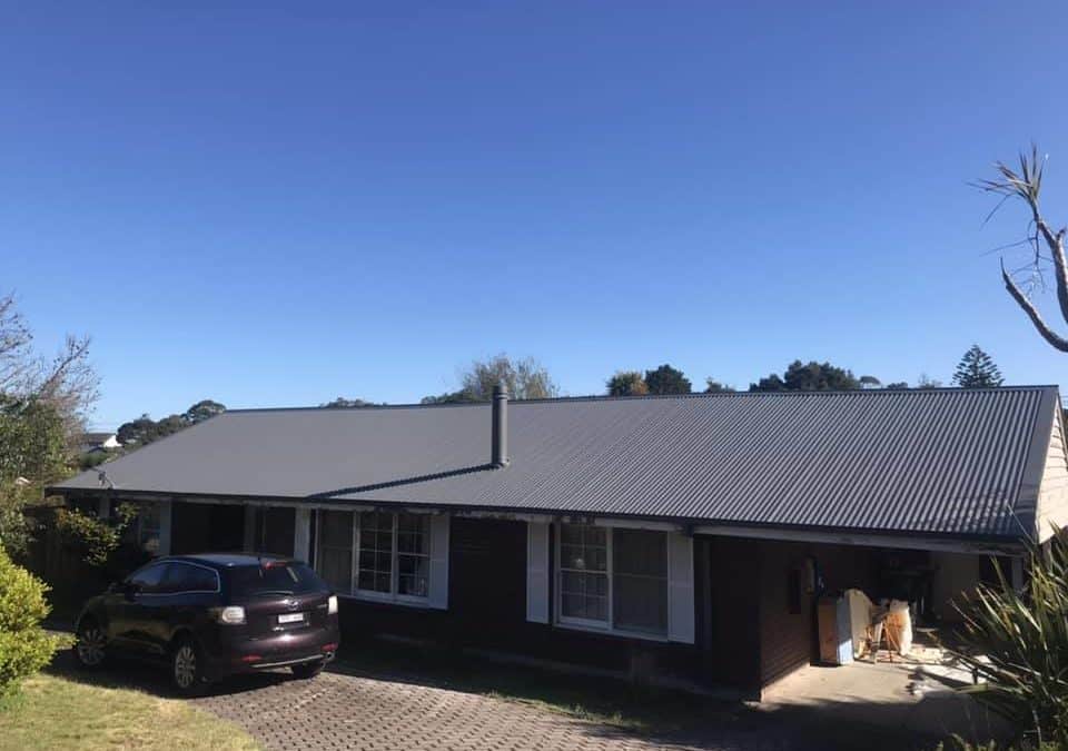 5 Warning Signs You Need Gutter Replacement in Melbourne