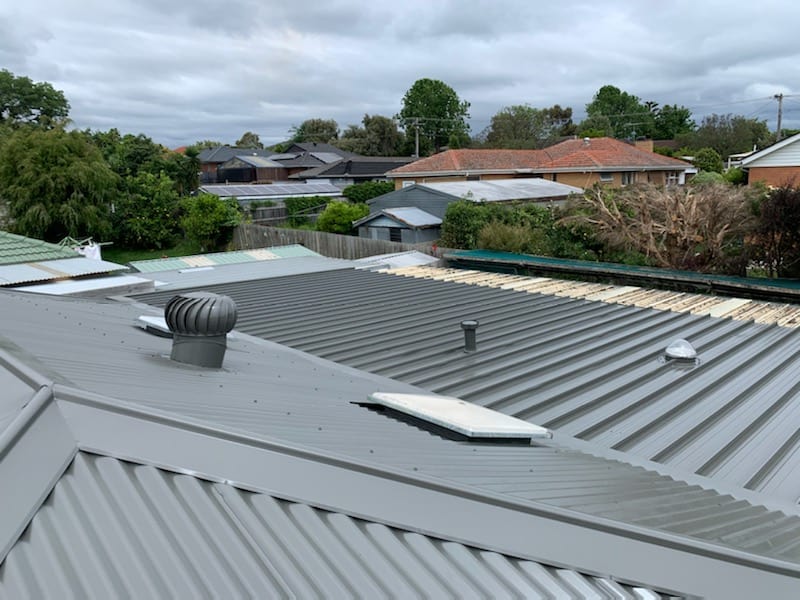 metal roofing job completed