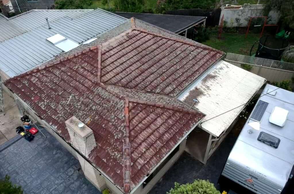 What Are The Early Signs You Need A Roof Replacement